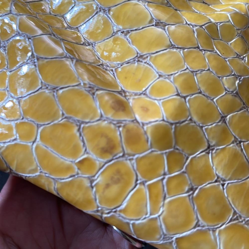 MCM Yellow Snakeskin Pattern Clutch/ Shoulder Women's Bag - Picture 11 of 12